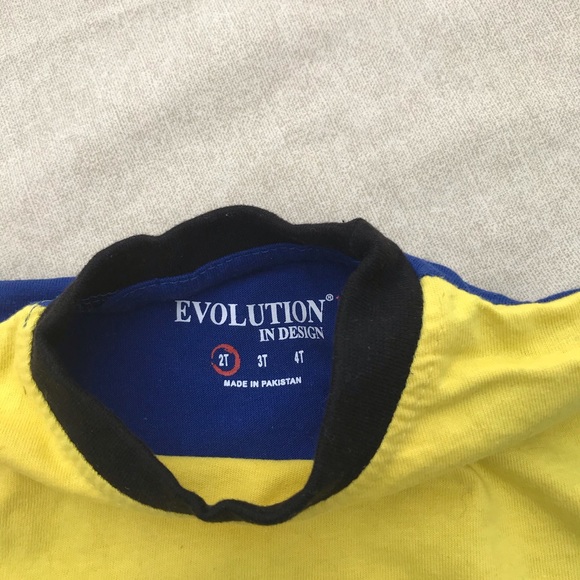 🎊🎉 5 for $20 🎊🎉Toddler shortsleeve shirt - Picture 2 of 4